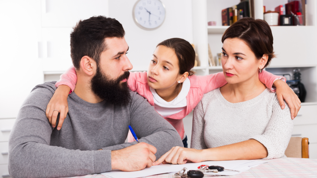 How to tell your kids about a divorce - talking