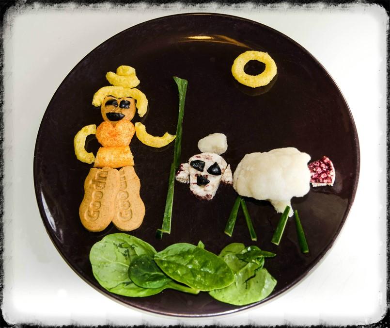 Nursery Rhyme Finger Food Plate - Little Bo Peep - Organix with motherhooddiaries.com