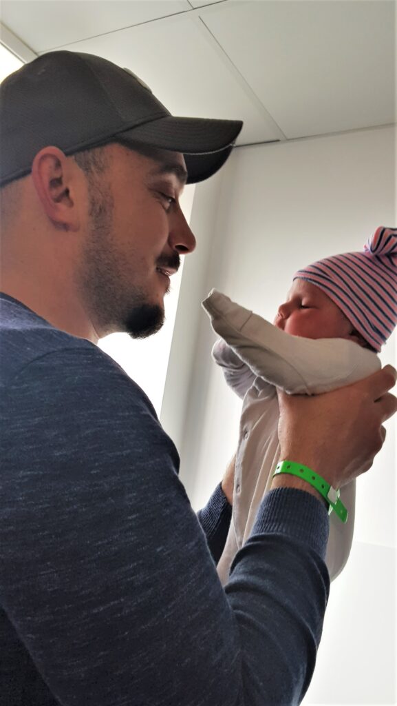 Daddy is back to pick his girls up