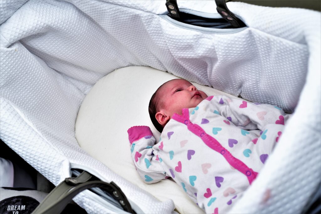 Clair De Lune Grey Wicker Noah Pod® Over the Moon - Wicker Moses Basket with Stand review (photo by tomasprestonphotography.com)