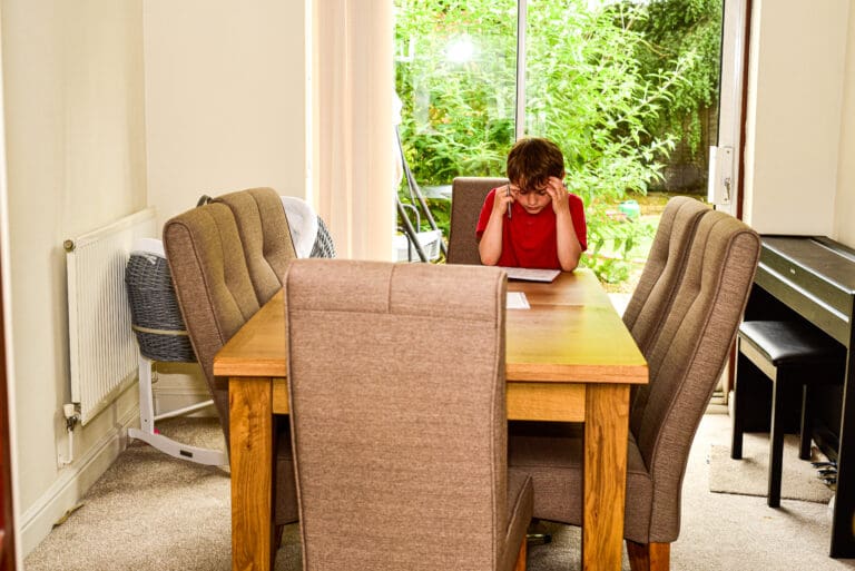 Cotswold extendable 6 person dining table and chairs review