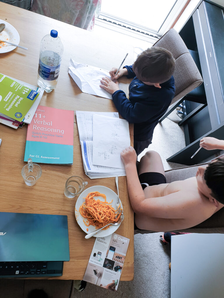 6 person dining table and chairs - extendable oak dining set review