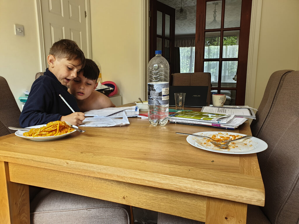 6 person dining table and chairs - extendable oak dining set review