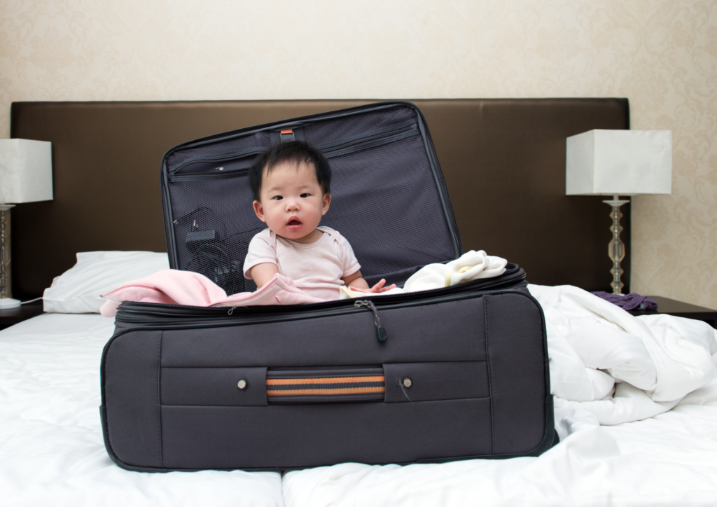 Baby travelling list: your checklist for joyful journeys
