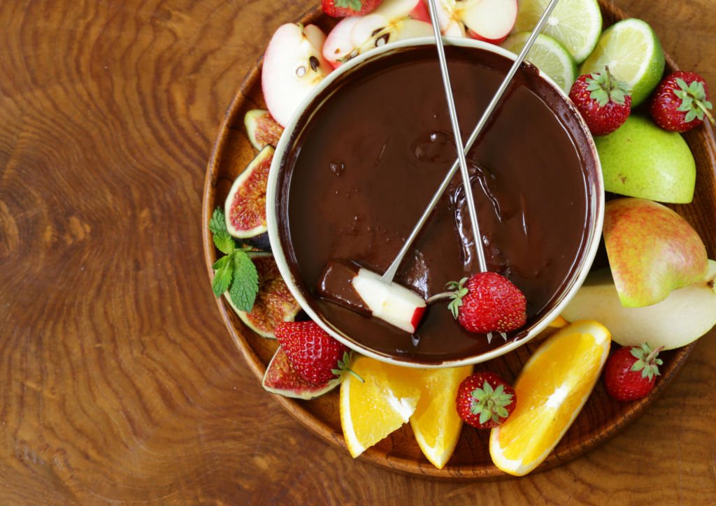 Chocolate fondue - easy dishes for family dinner party