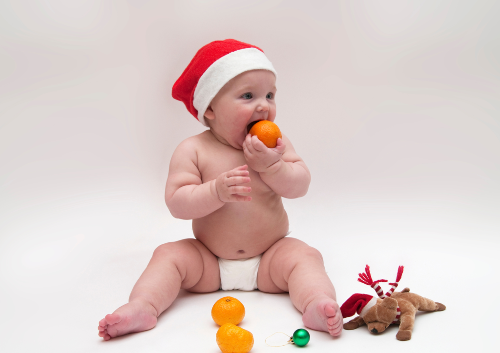 best monthly baby photo ideas - themed