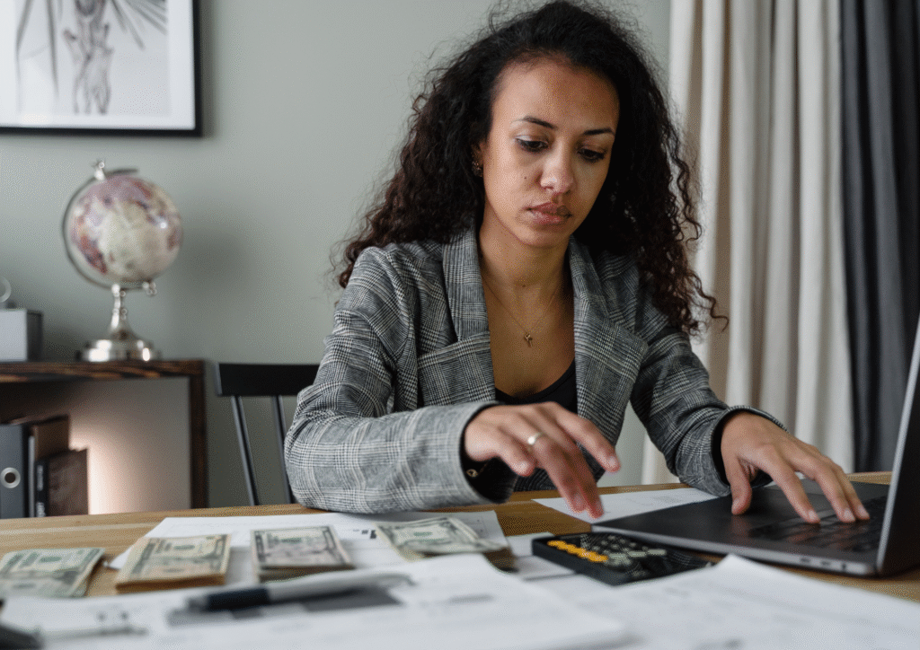 Budgeting as a single mom: staying calm when money plans shift